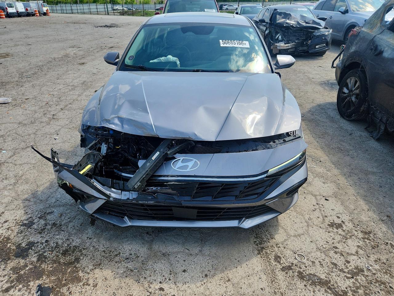 Hyundai ELANTRA Limited