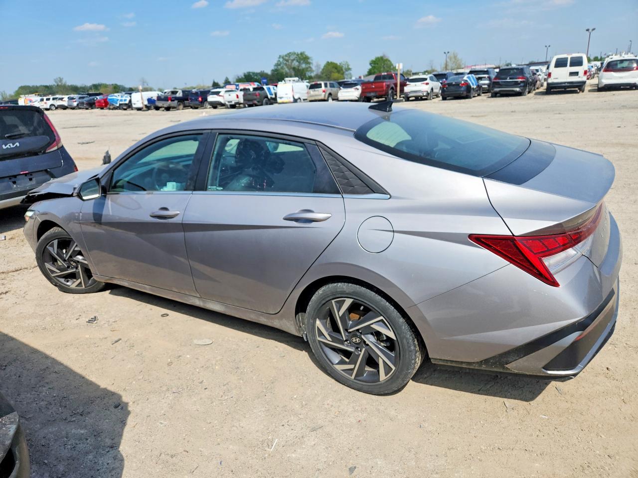Hyundai ELANTRA Limited