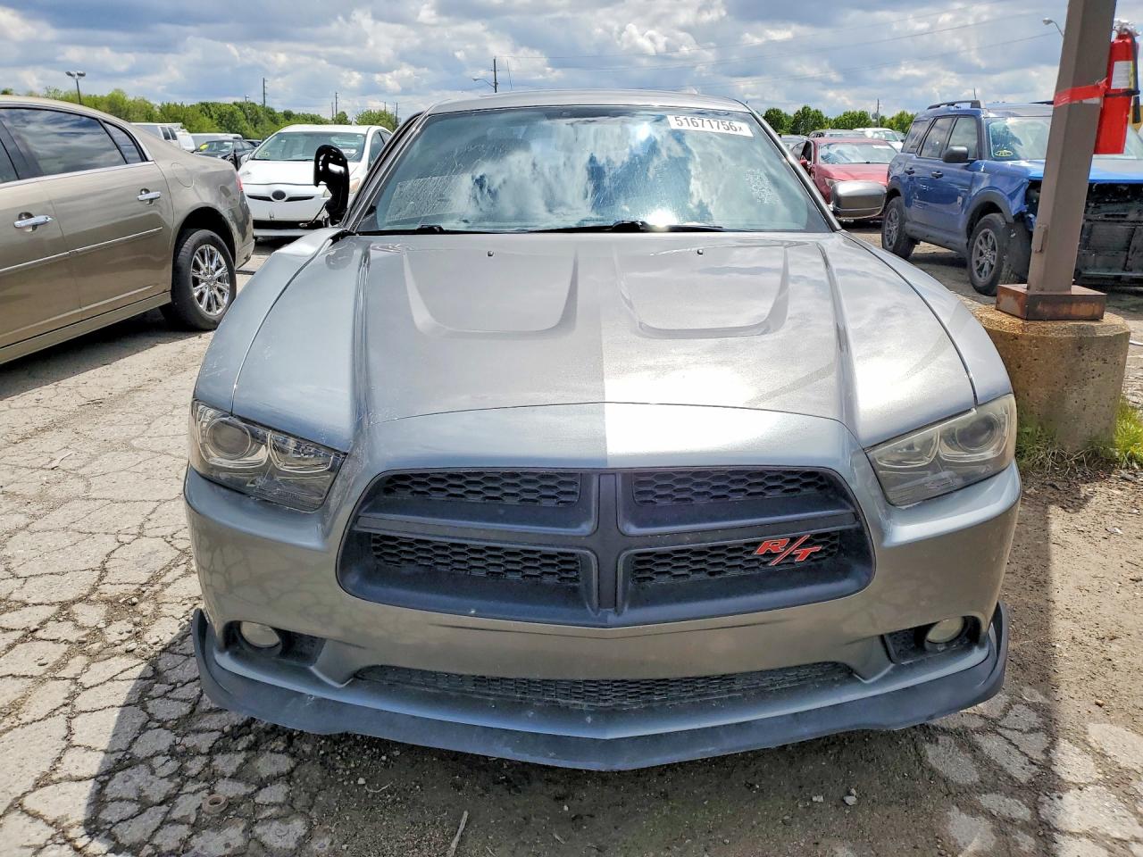 Dodge Charger R