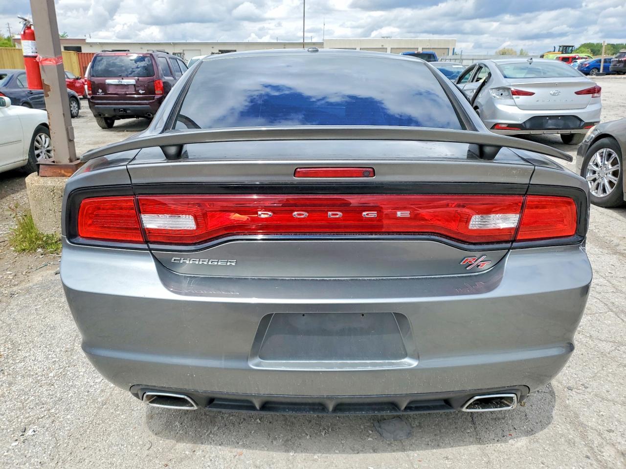 Dodge Charger R