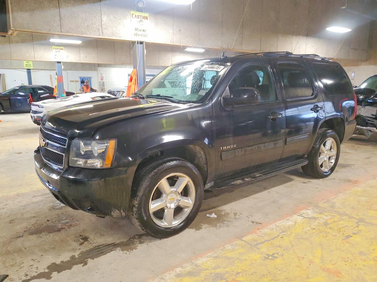 Salvage Chevrolet Tahoe Image