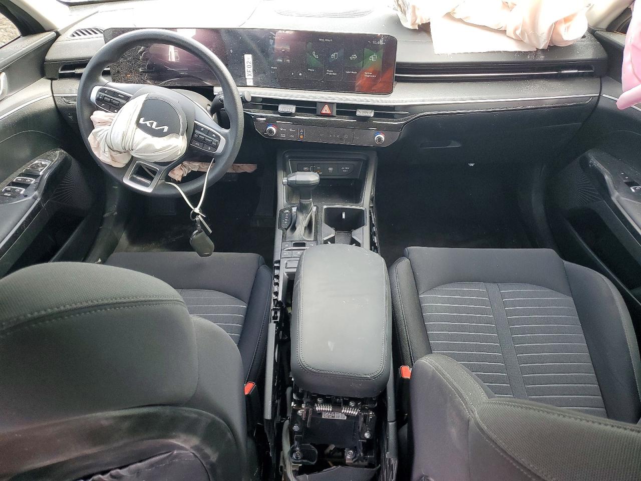 Kia K5 Lxs