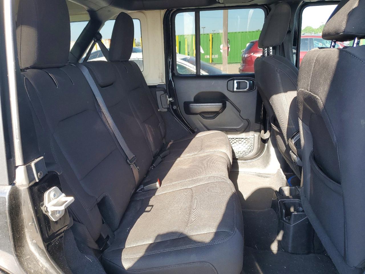 Jeep Wrangler Sport