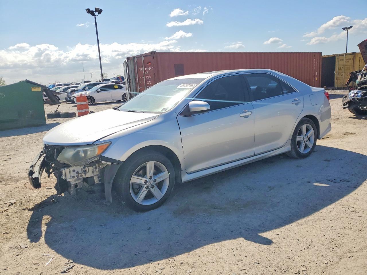Salvage Toyota Camry Image