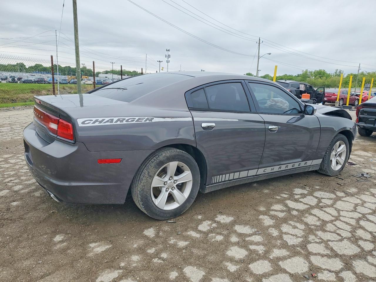 Dodge Charger Se