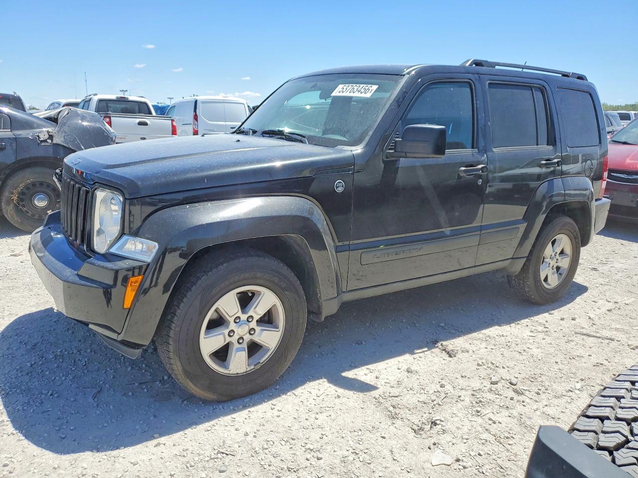 Salvage Jeep Liberty Image