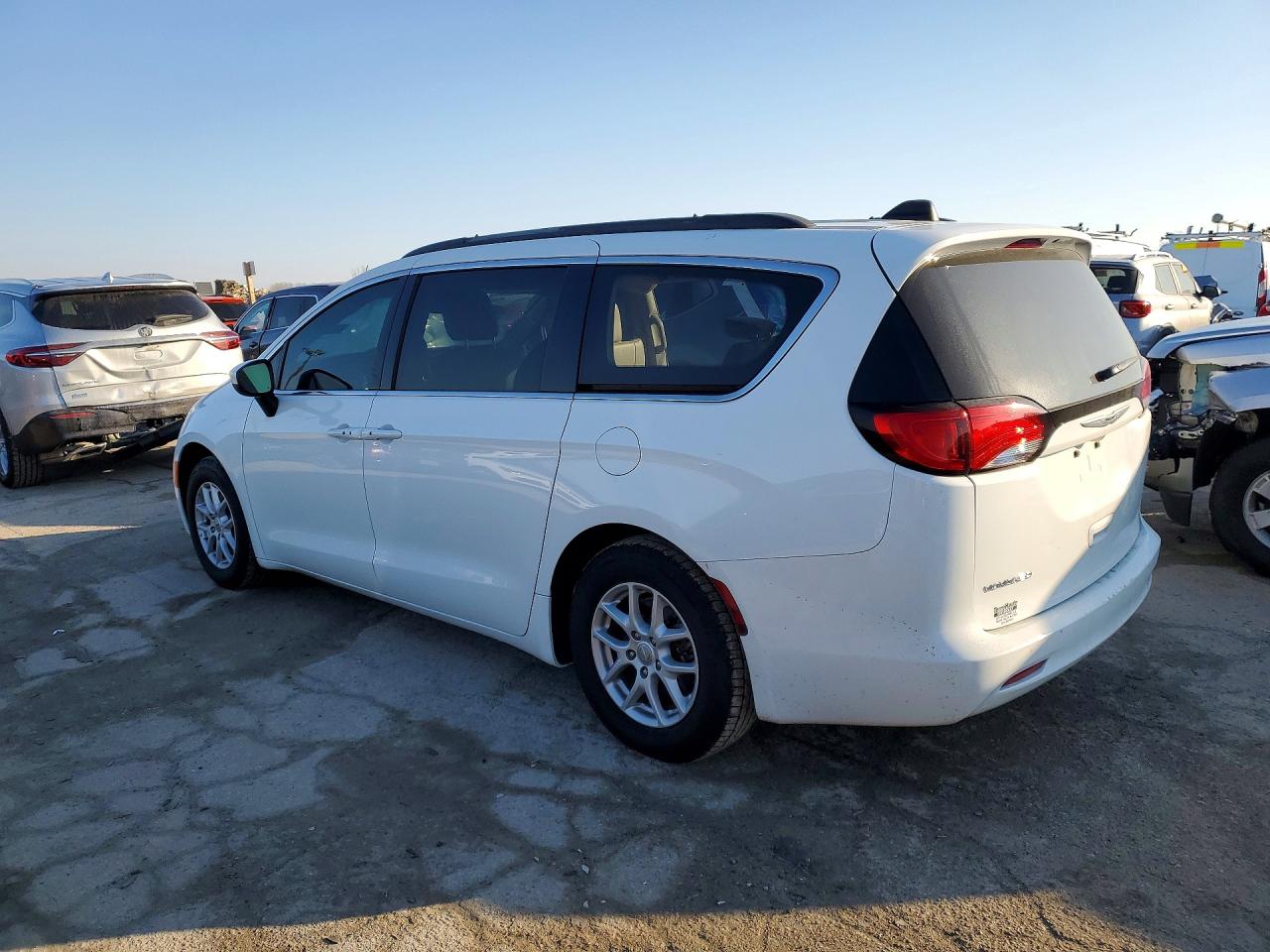 Chrysler Minivan Lxi