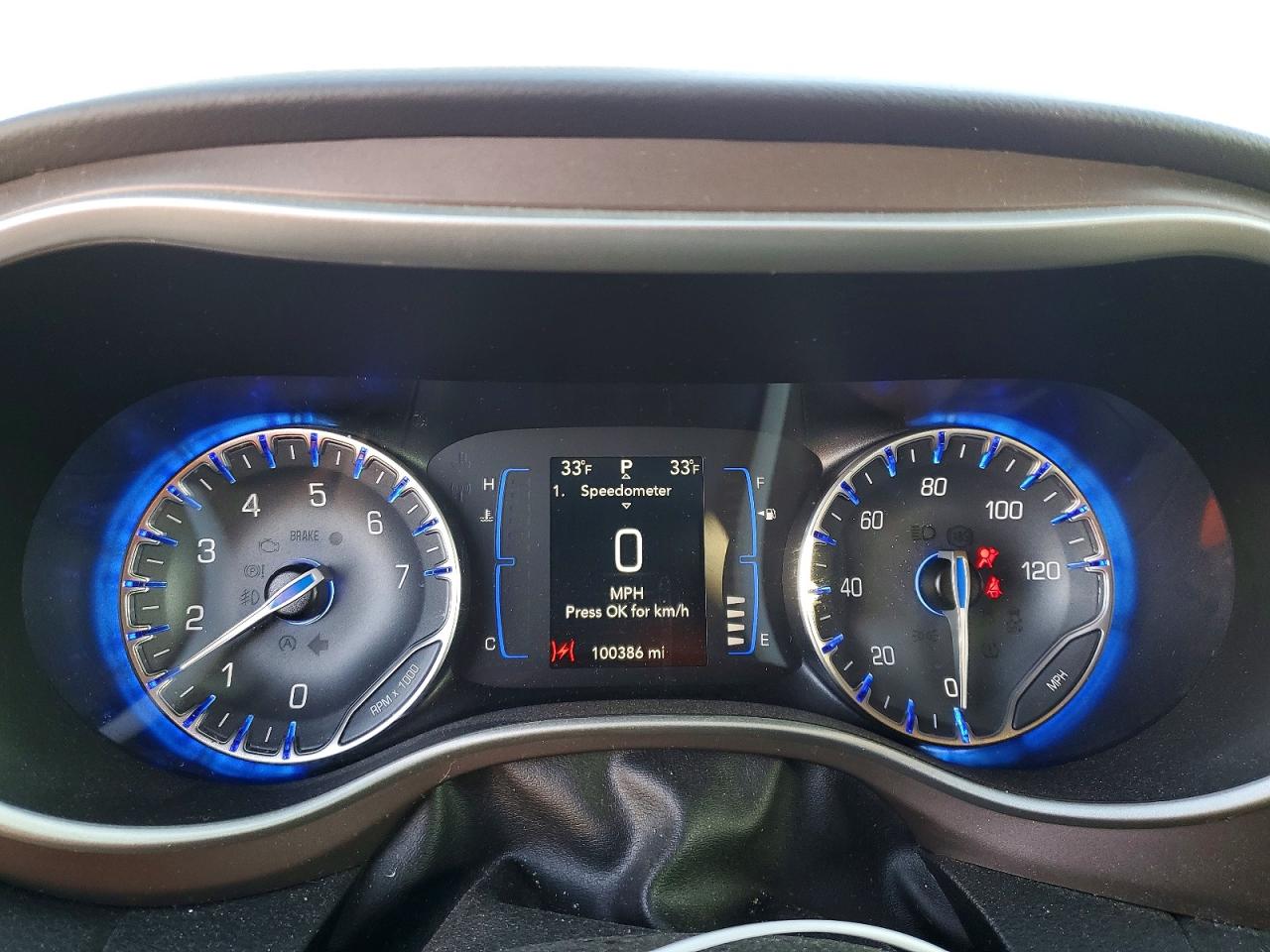 Chrysler Minivan Lxi