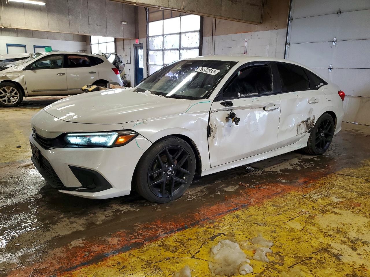 Salvage Honda Civic Image
