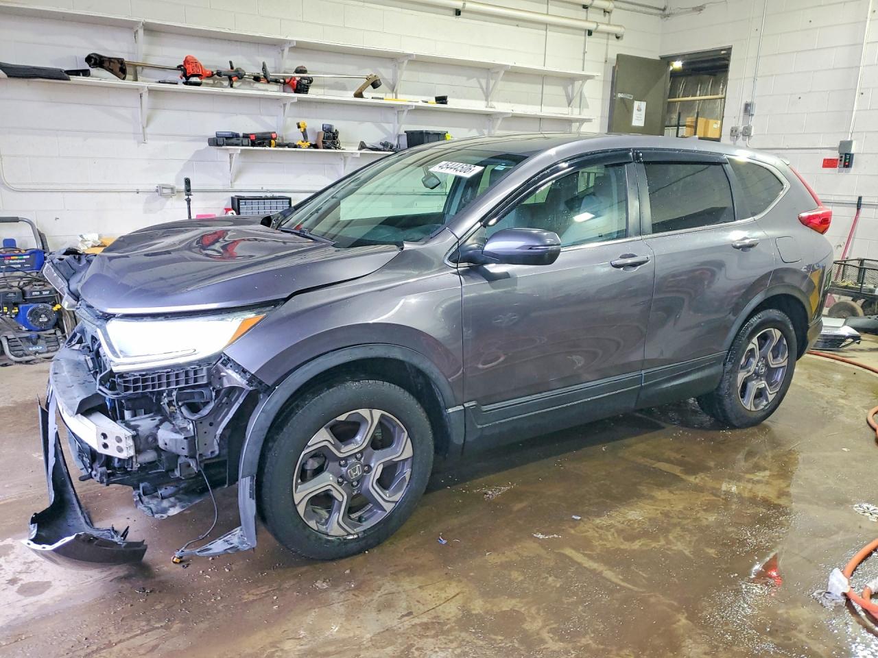 Salvage Honda Crv Image