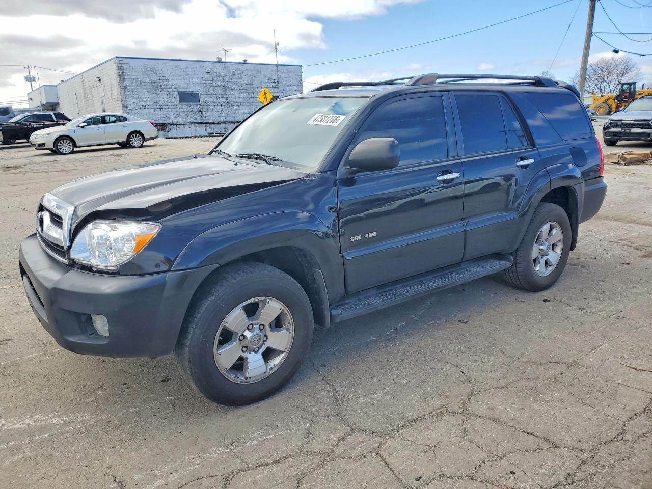 Salvage Toyota 4Runner Image