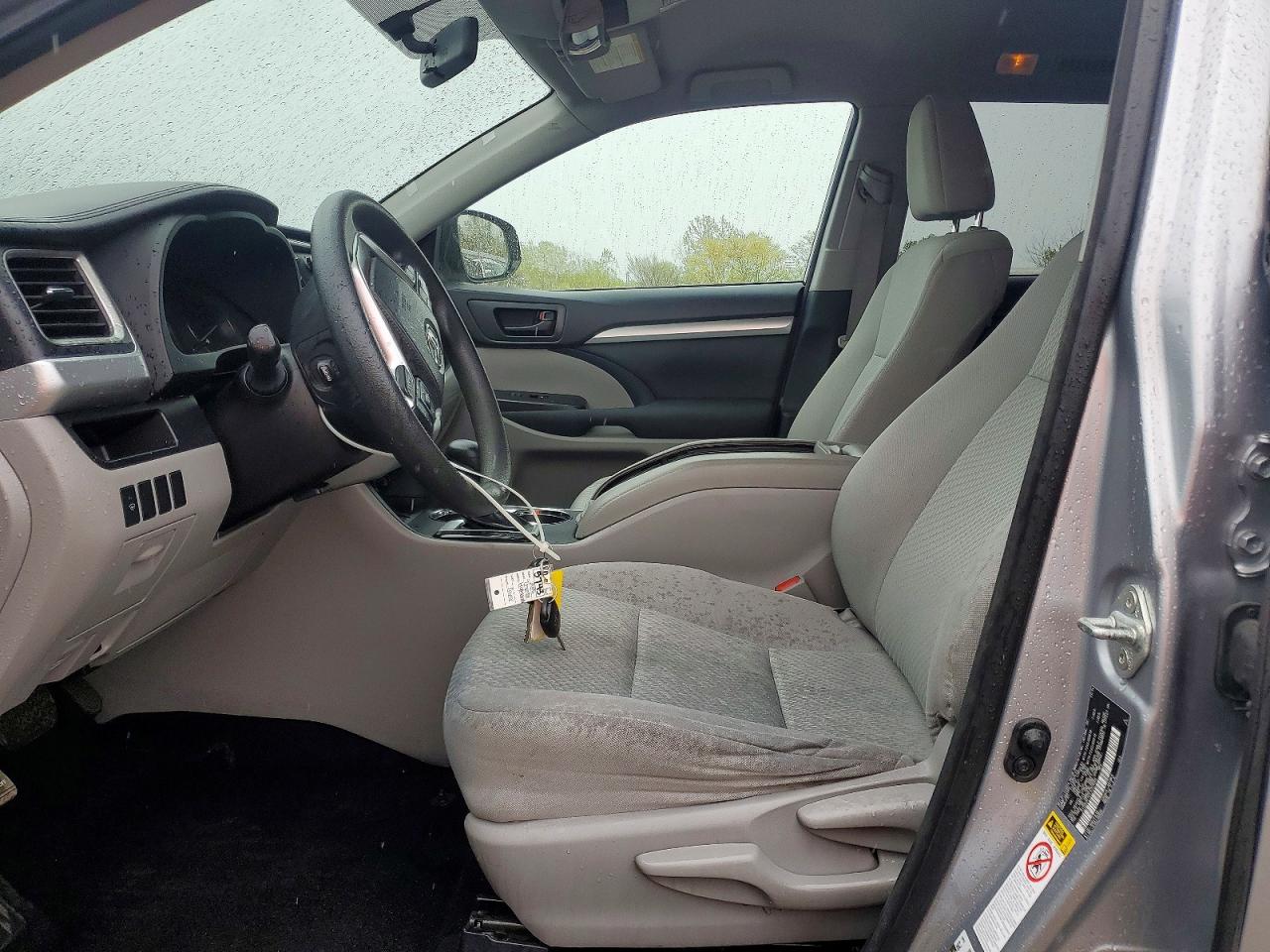 Toyota Highlander Le
