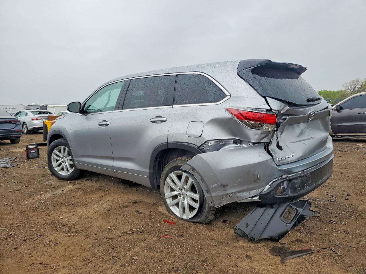 Toyota Highlander Le