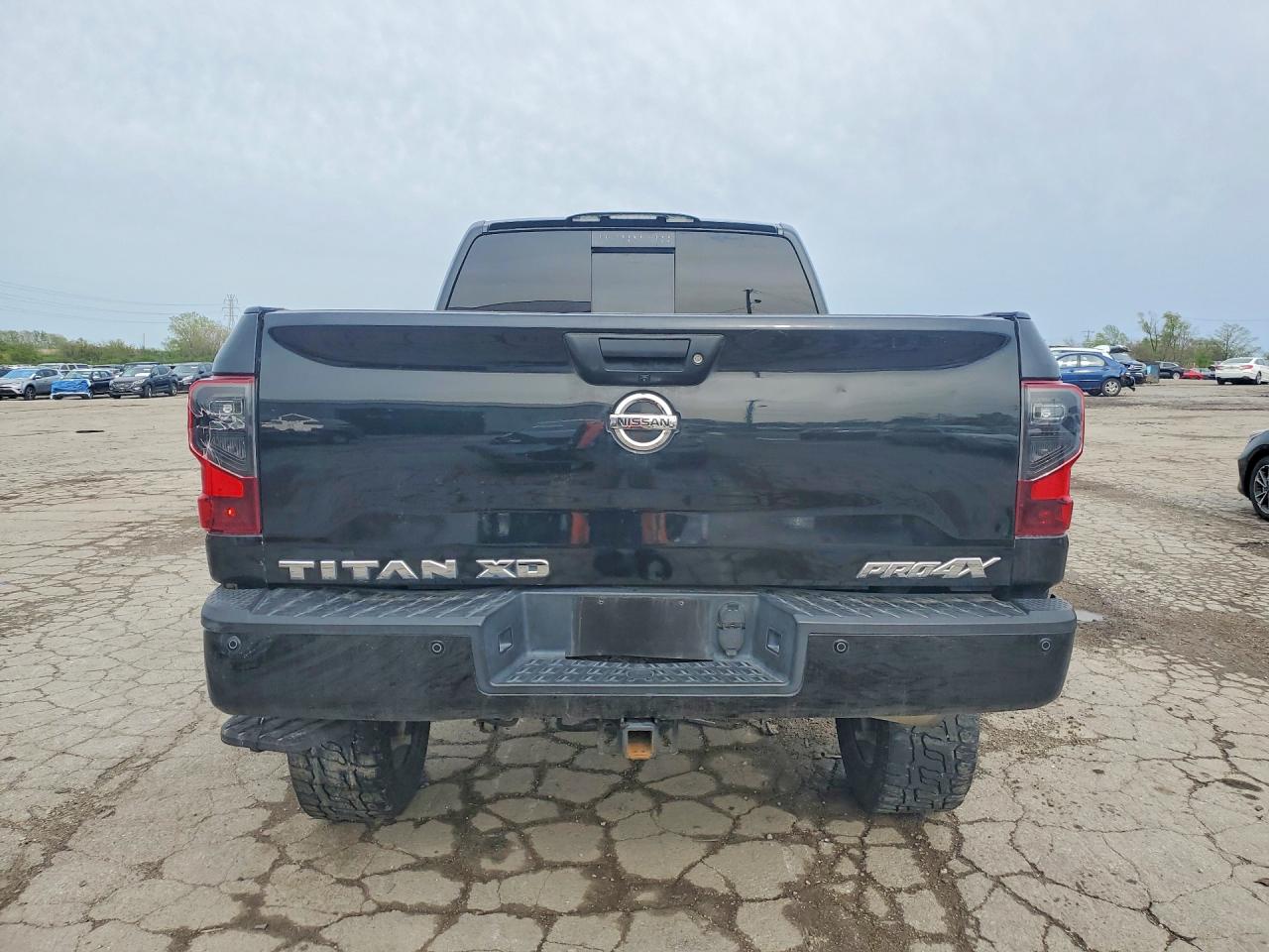 Nissan Titan Pro-4x
