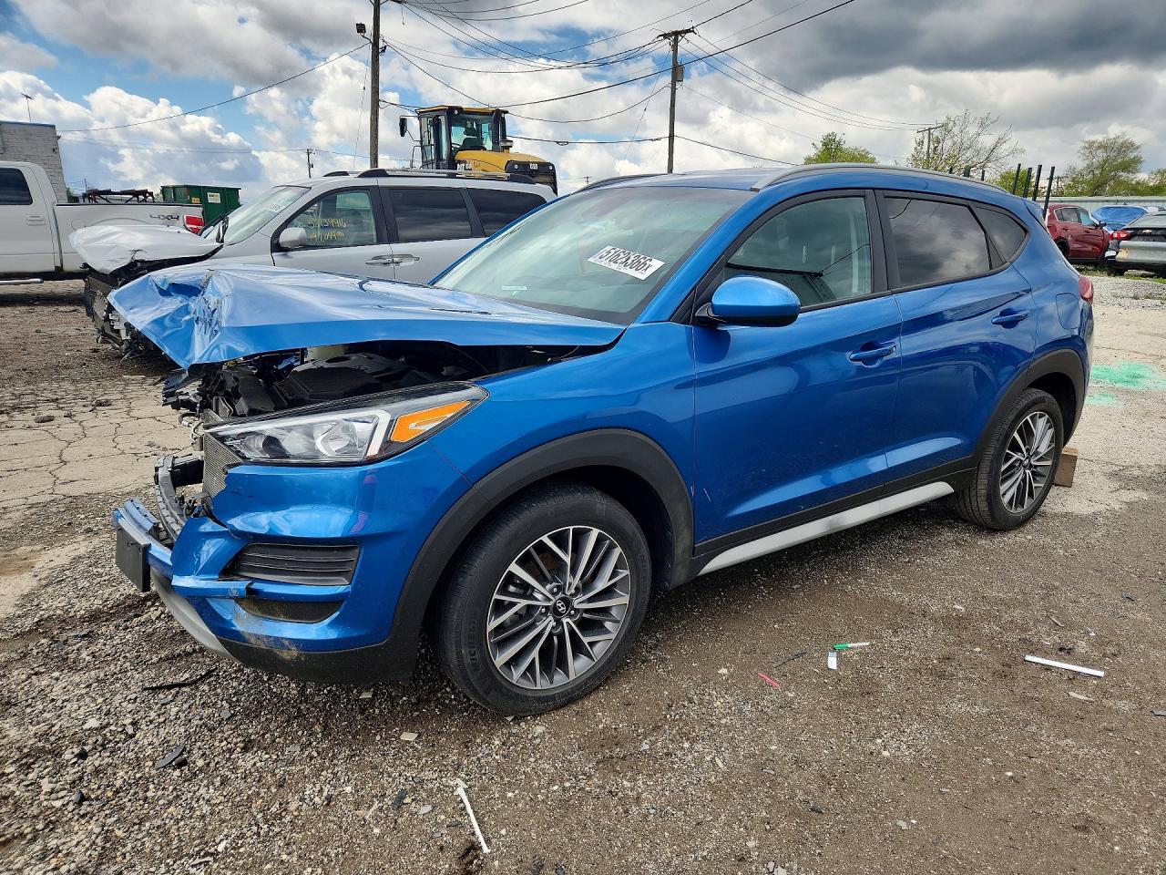Salvage Hyundai TUCSON Image
