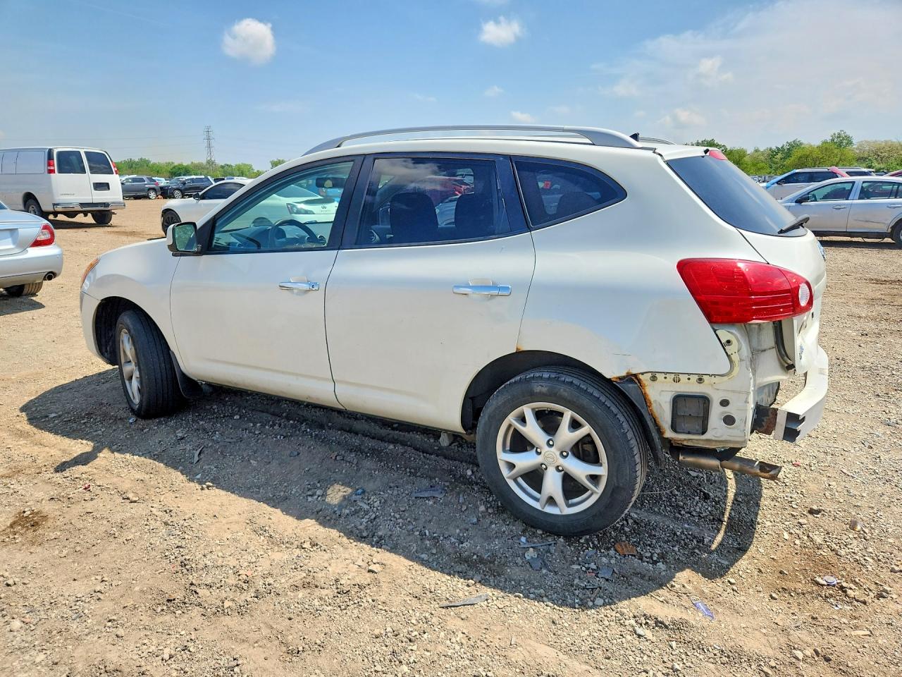Nissan Rogue S