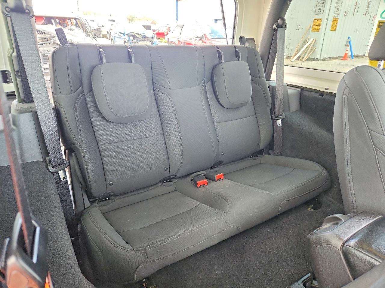 Jeep Wrangler Sport