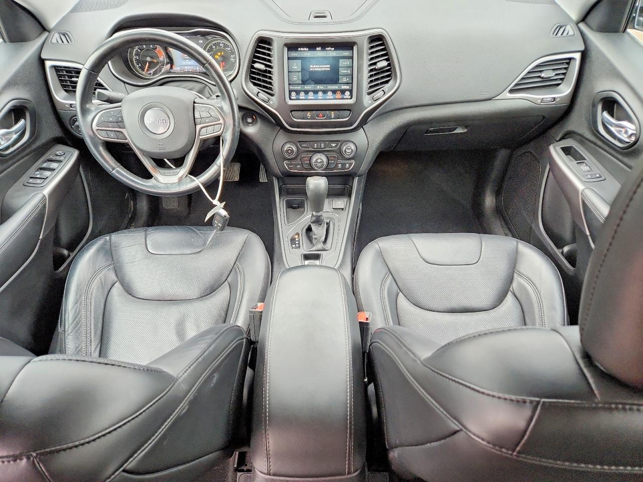 Jeep Grand Cherokee Latitude Lux