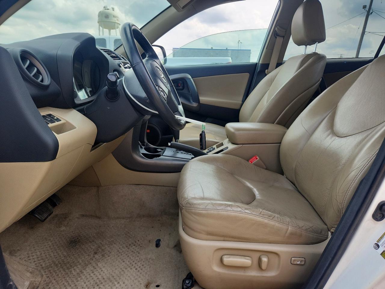 Toyota RAV4 Limited