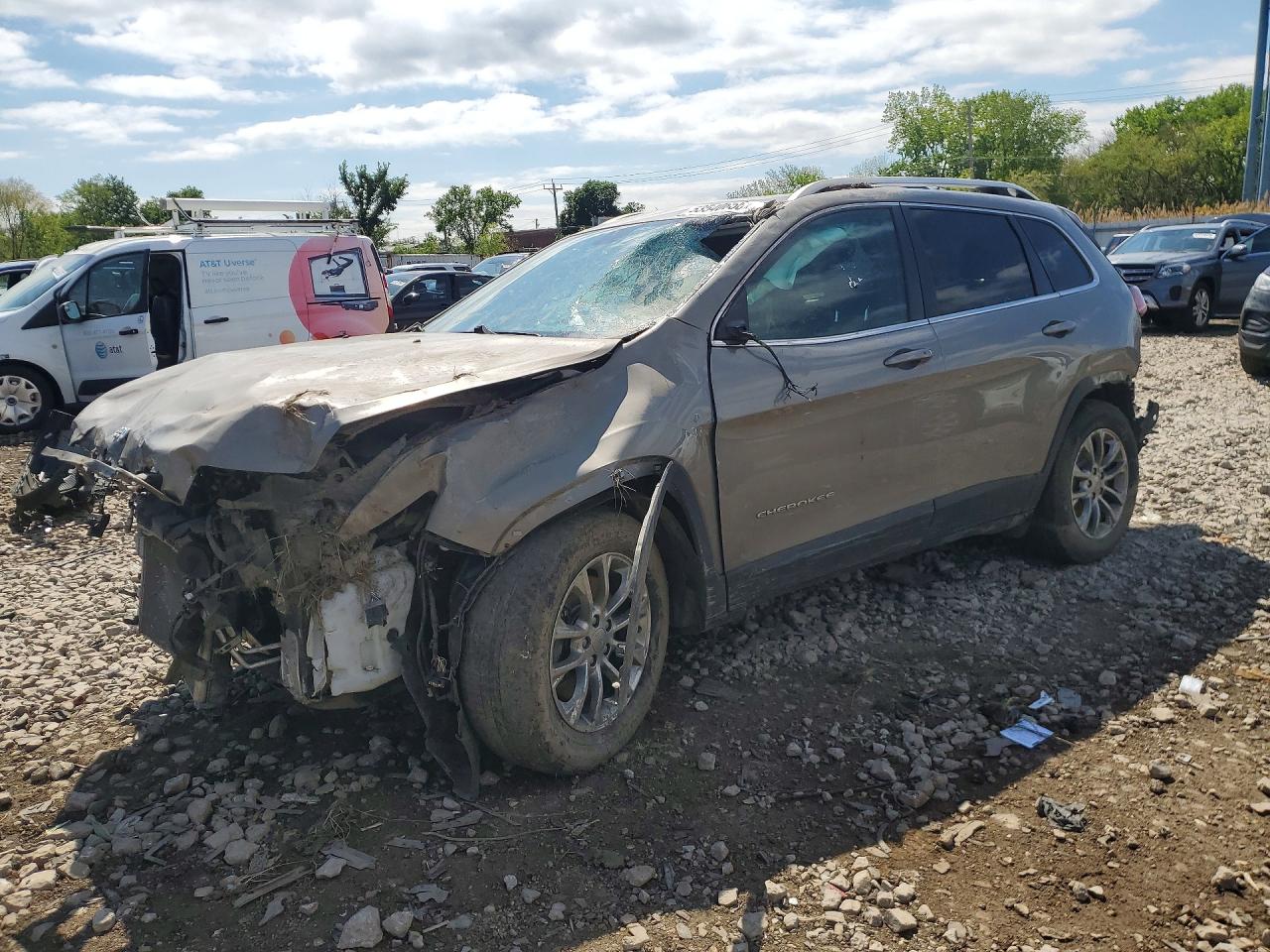 Salvage Jeep Grand Cherokee Image