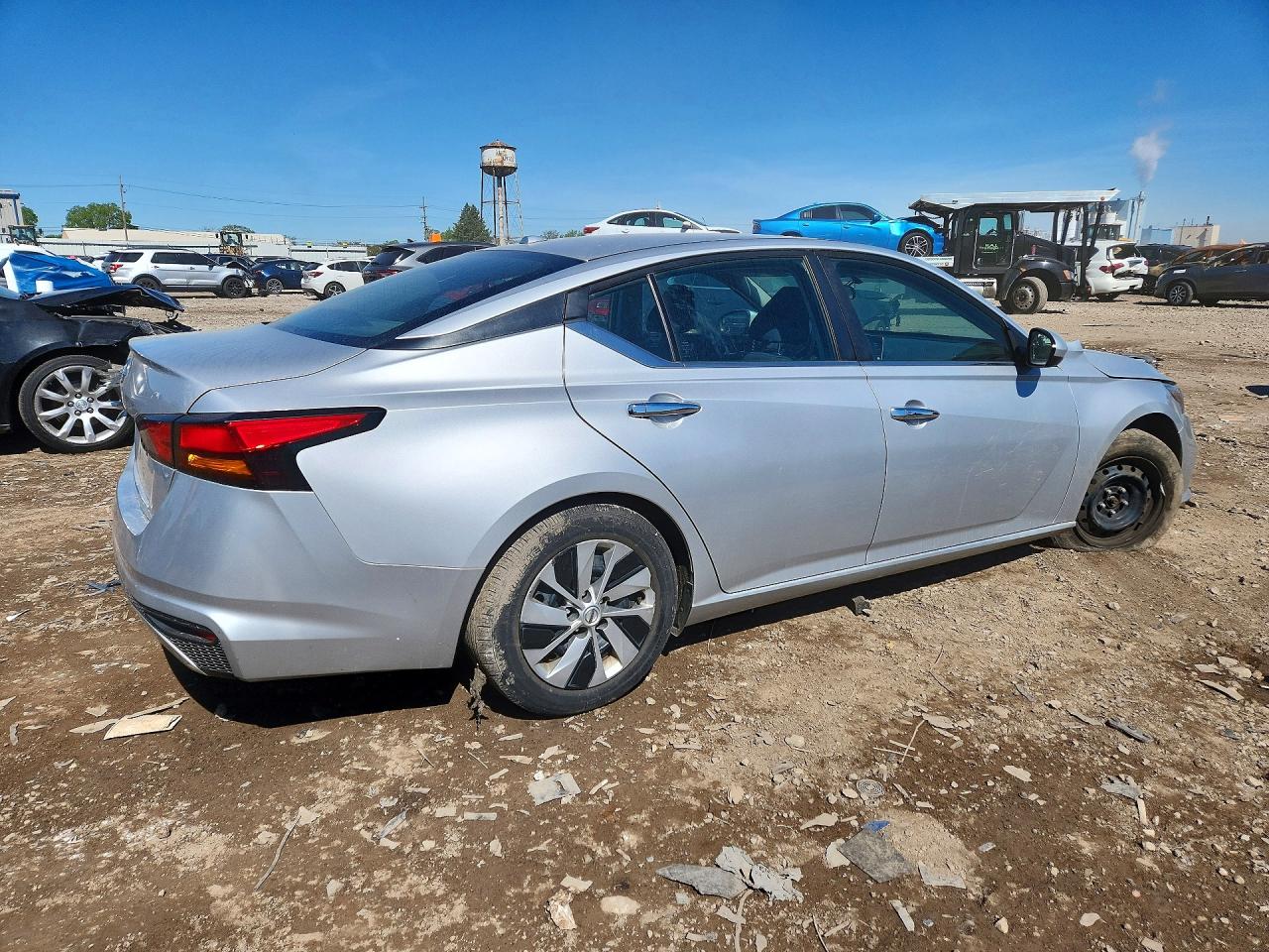 Nissan Altima S