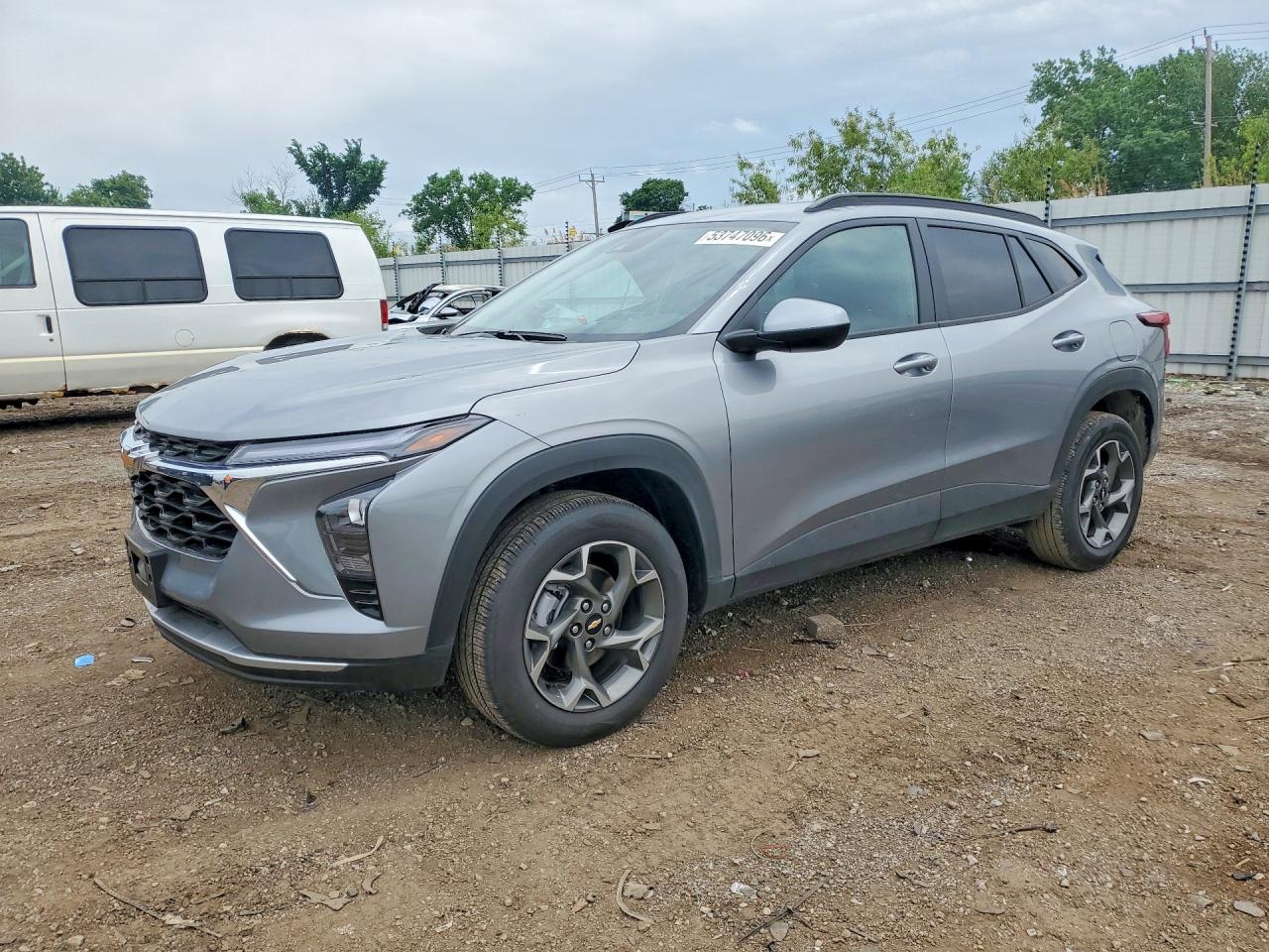 Salvage Chevrolet Trax Image