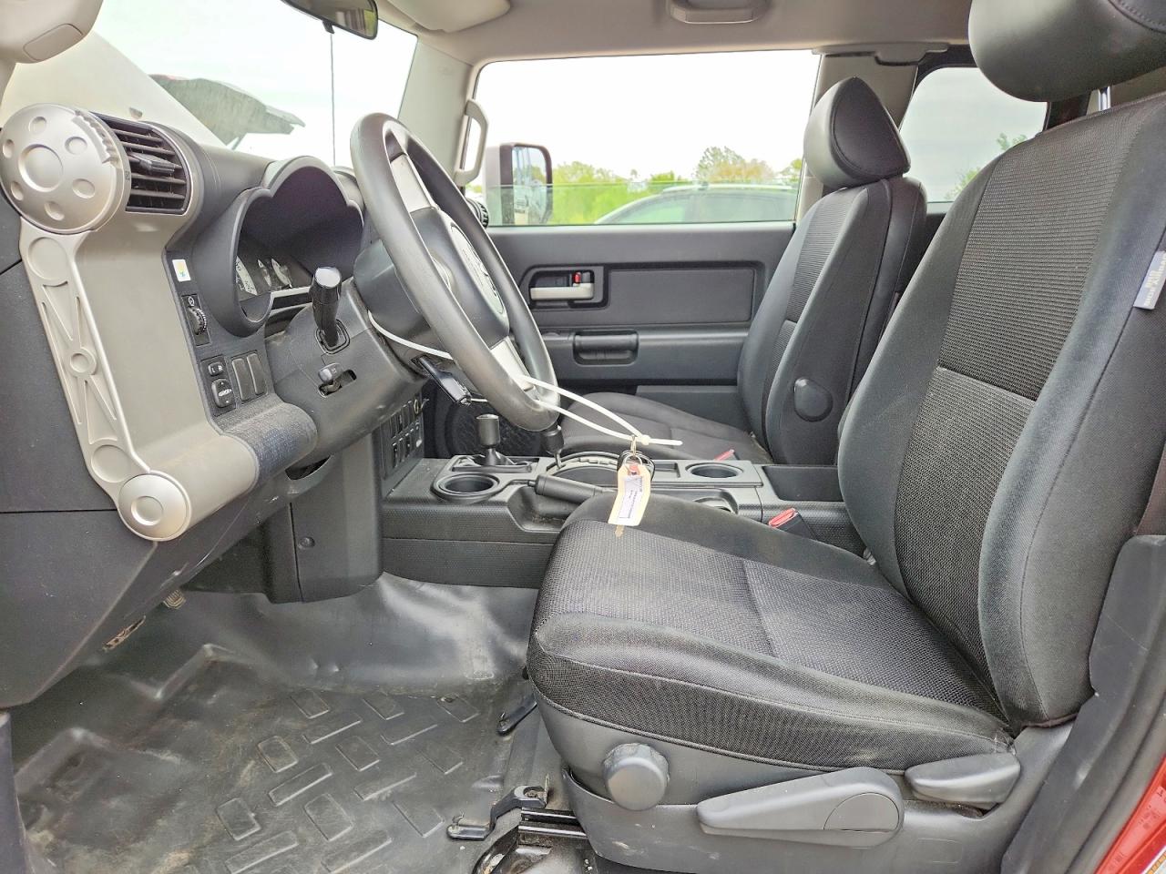 Toyota FJ Cruiser Base