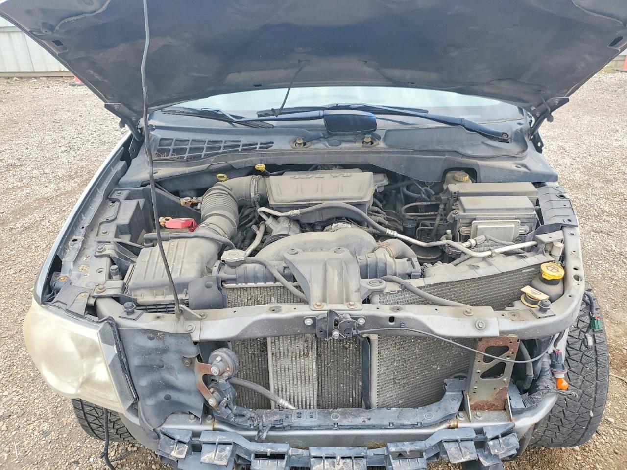 Chrysler Aspen Limited