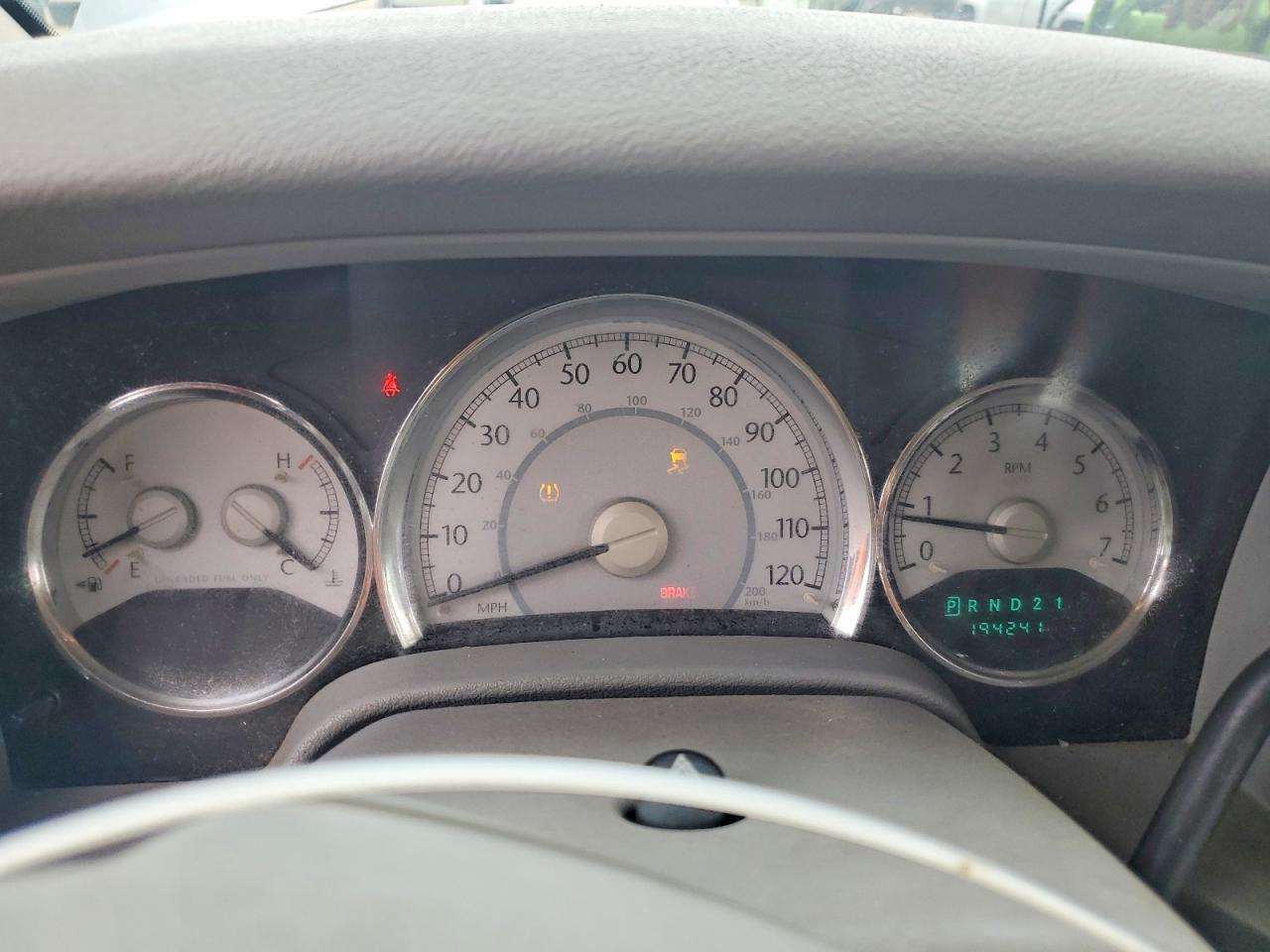 Chrysler Aspen Limited