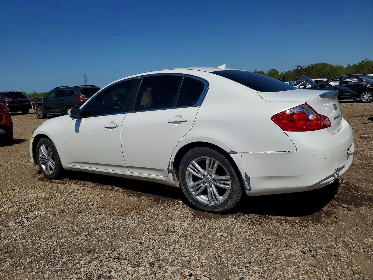 INFINITI G37 X