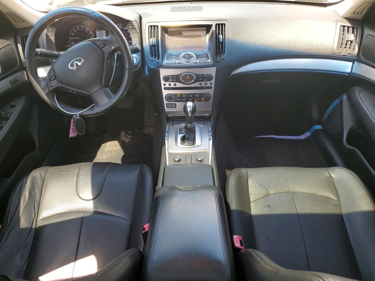 INFINITI G37 X