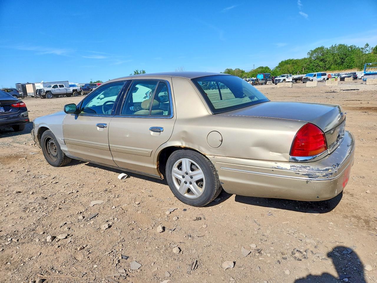 Ford Crown Vic