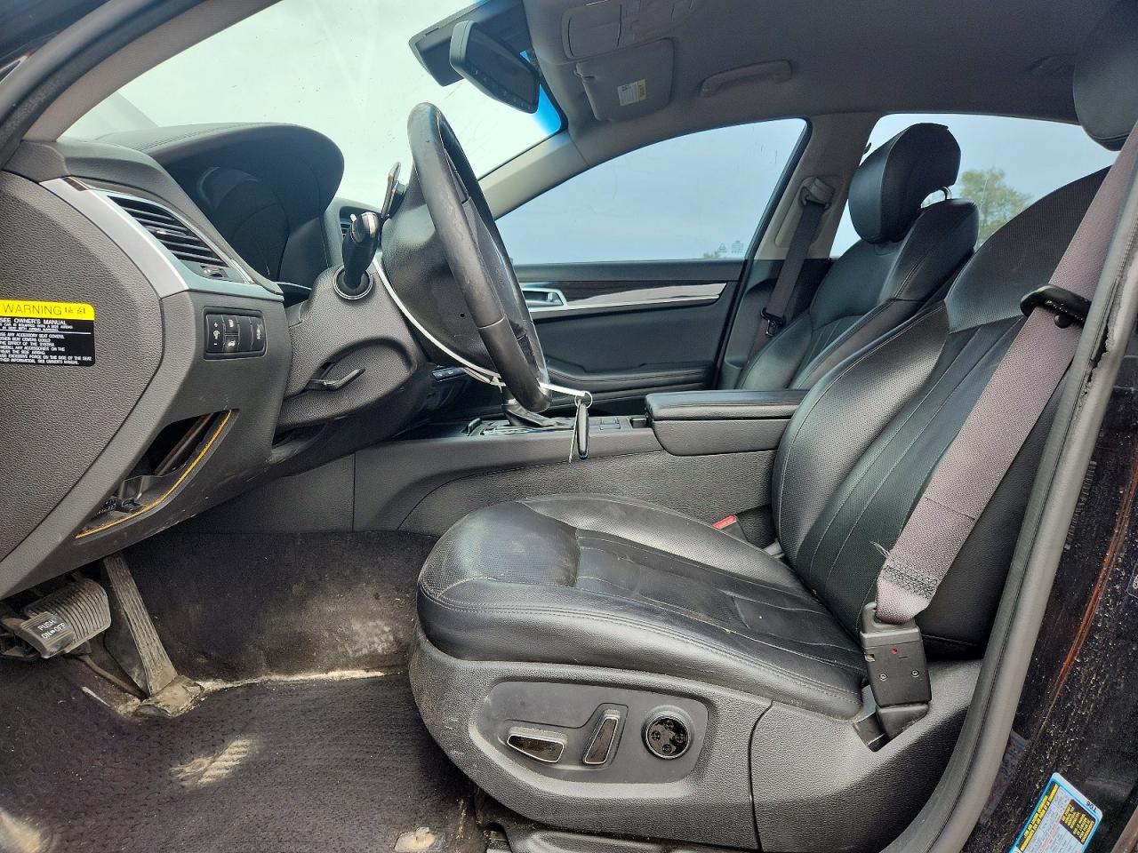Hyundai Genesis 3.8l