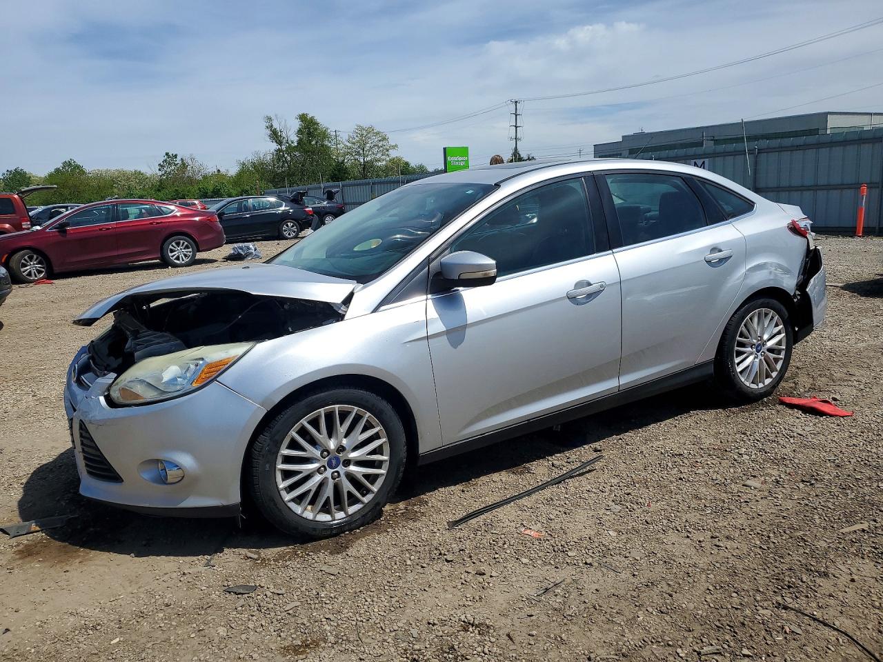Salvage Ford Focus Image