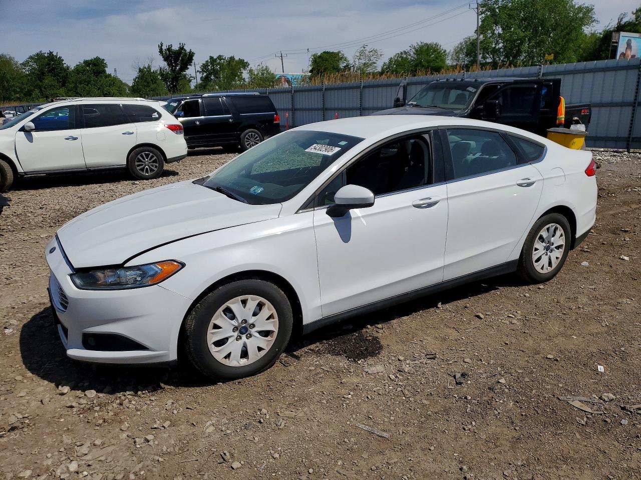 Salvage Ford Fusion Image
