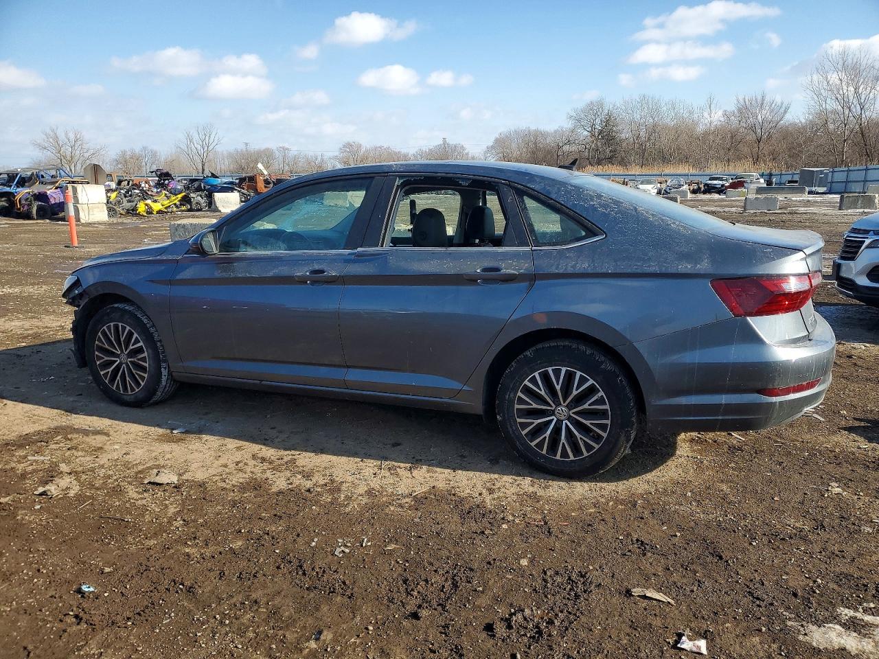 Volkswagen Jetta S