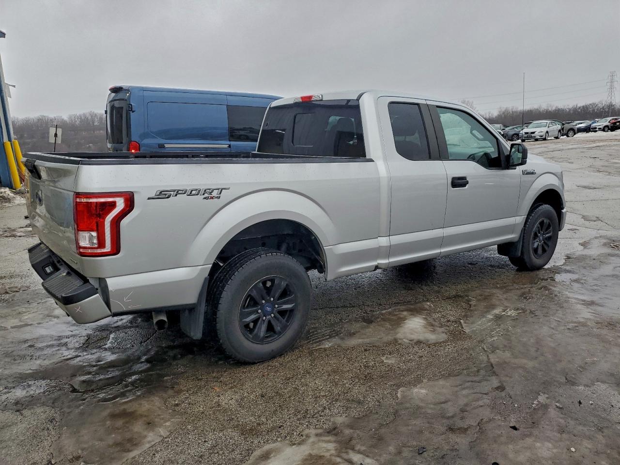 Ford F-150 Super Cab