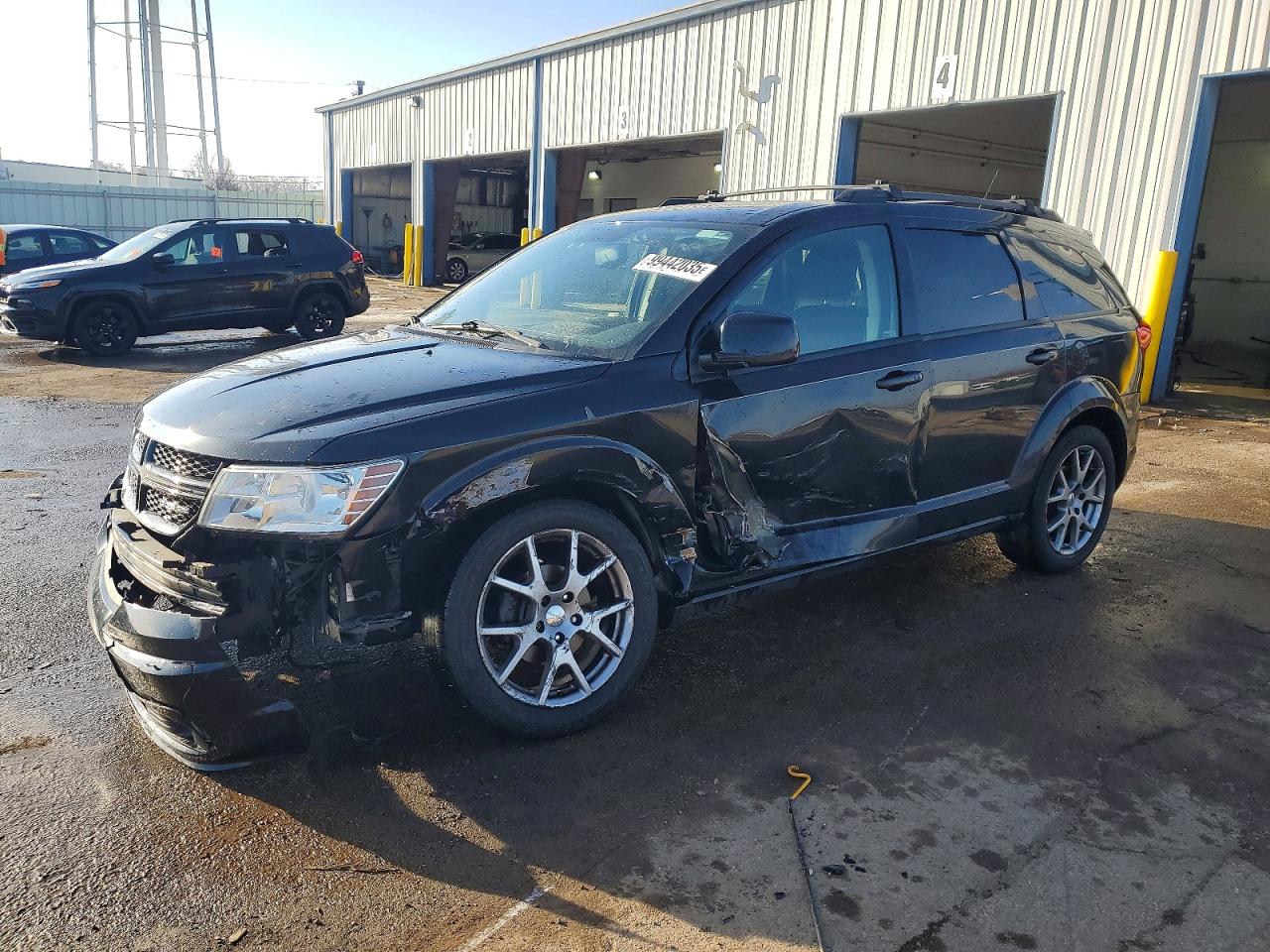 Salvage Dodge Journey Image