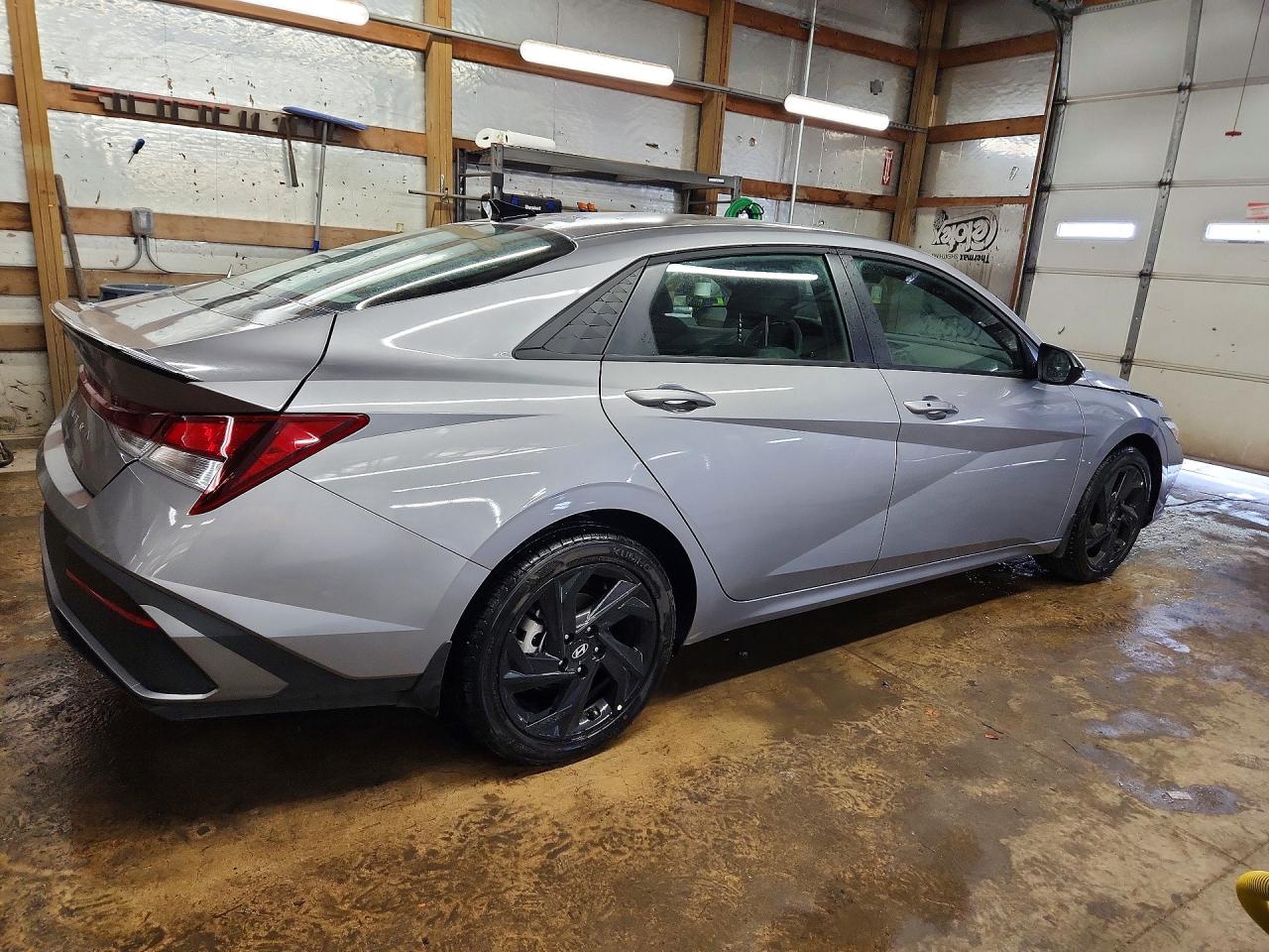 Hyundai ELANTRA Sel Sport