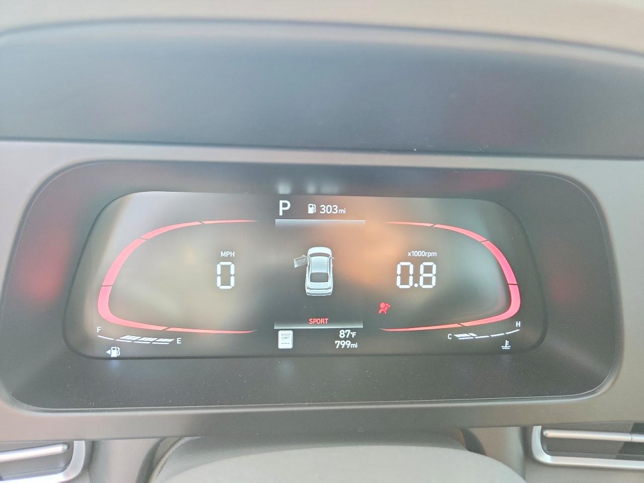 Hyundai ELANTRA Sel Sport