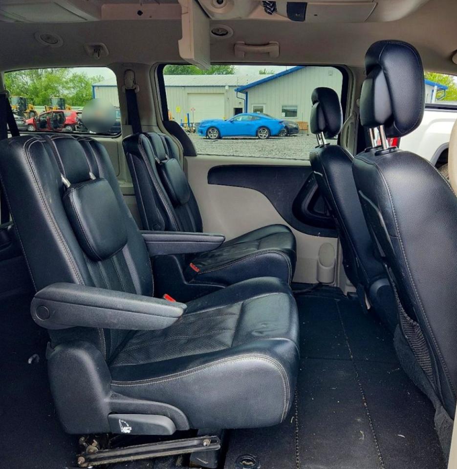 Chrysler Minivan Touring