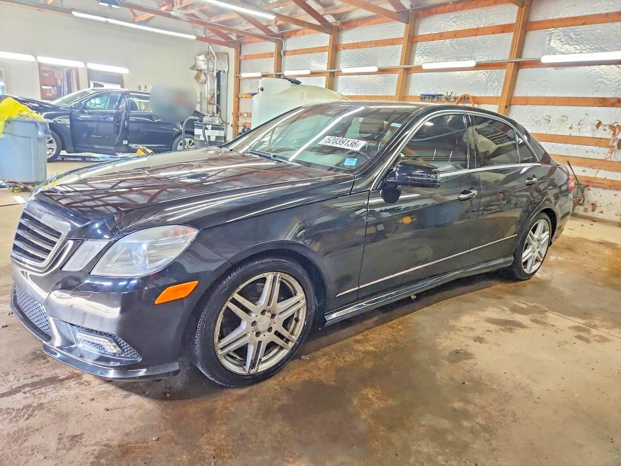 Salvage Mercedes-Benz E-Class Image