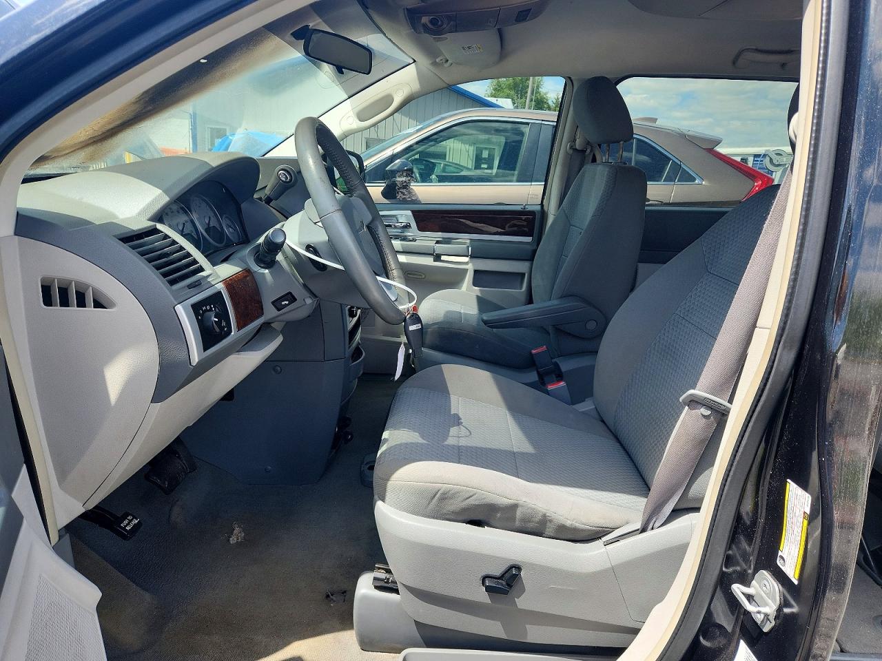 Chrysler Minivan Touring