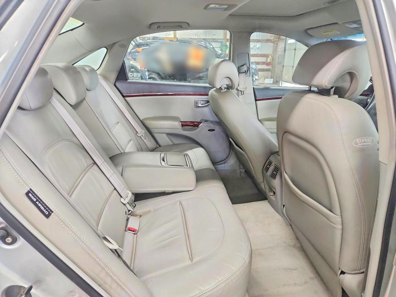 Hyundai Azera Se