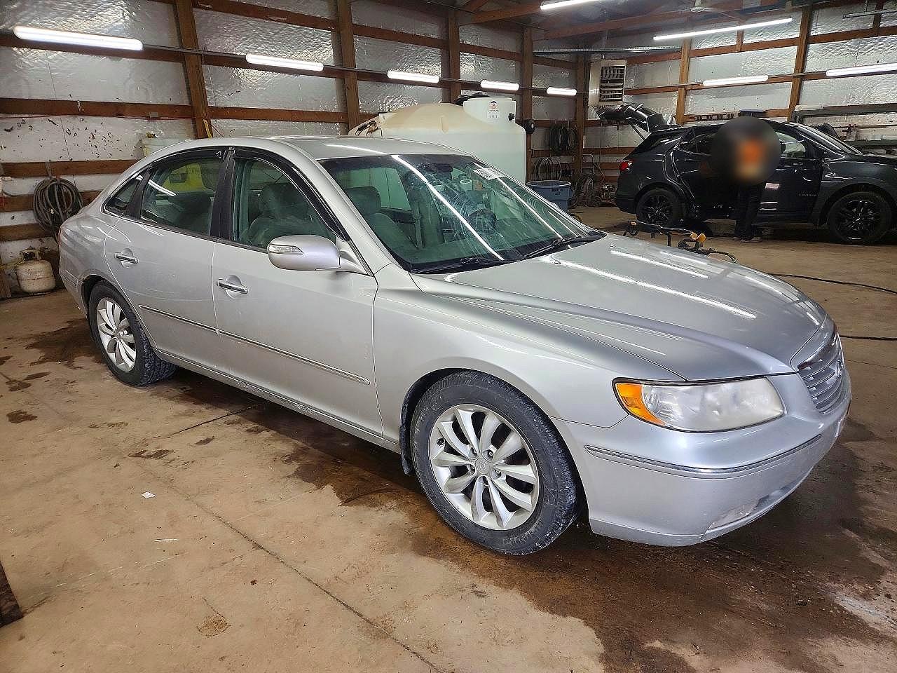 Hyundai Azera Se