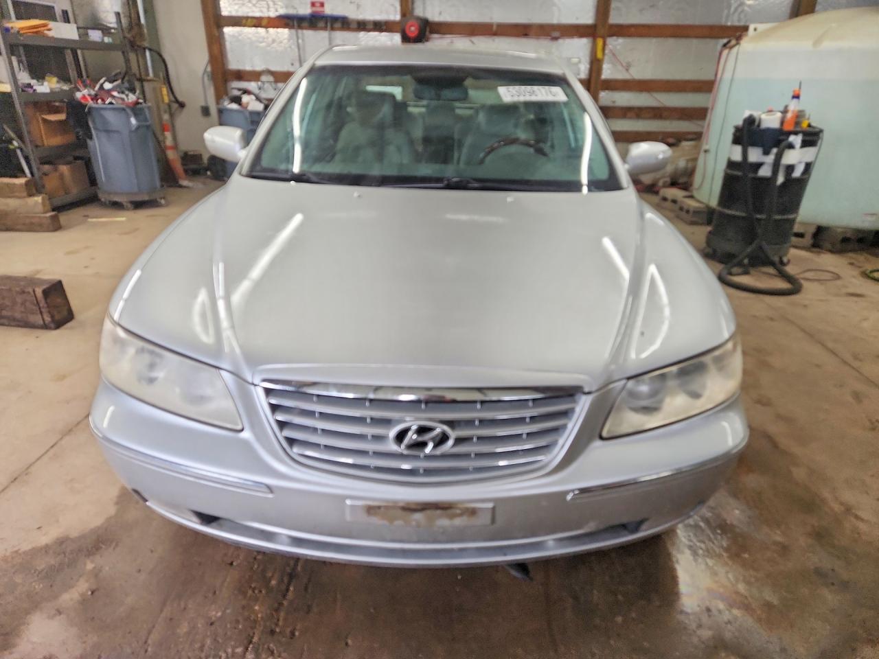 Hyundai Azera Se