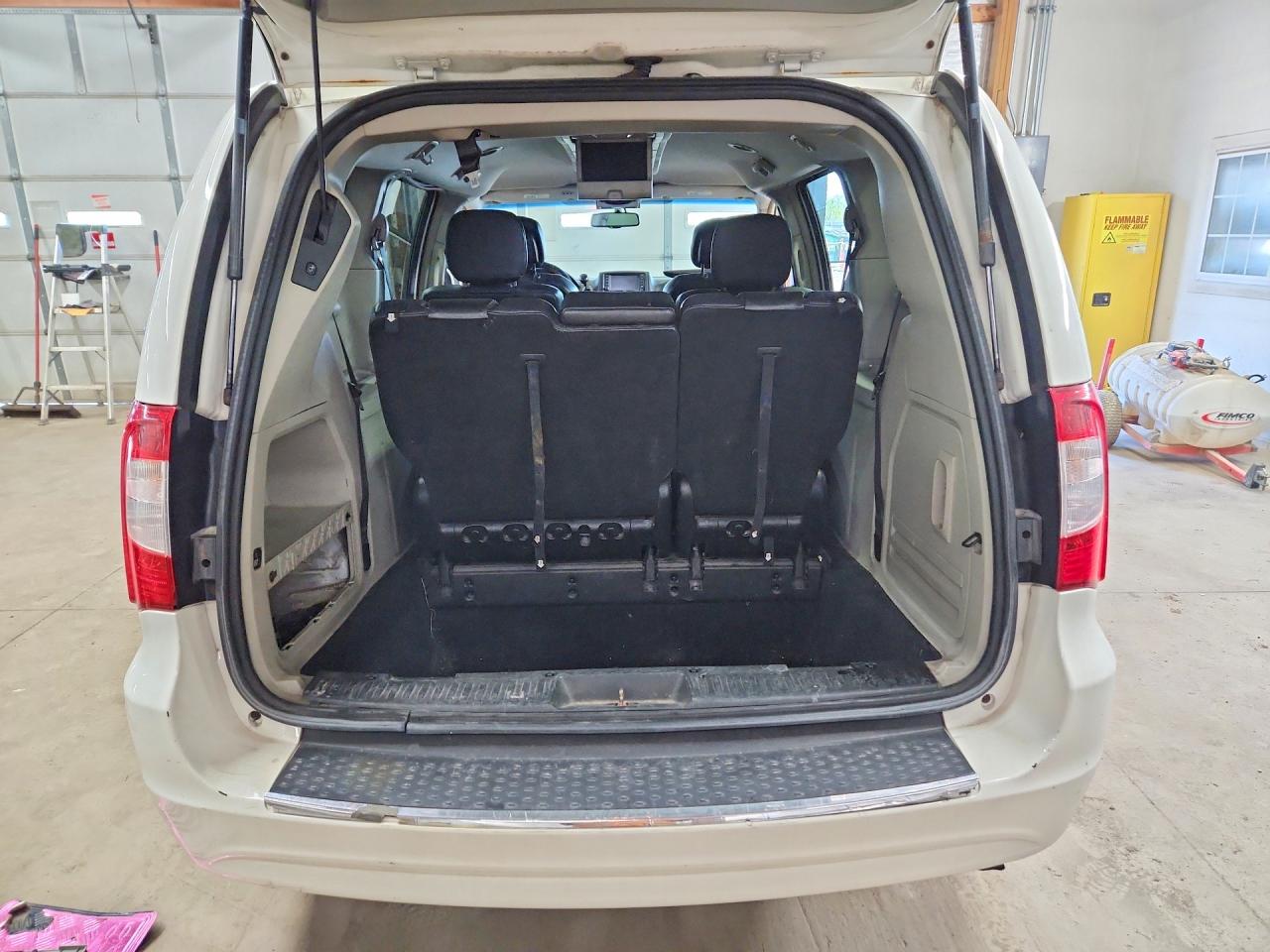 Chrysler Minivan Touring