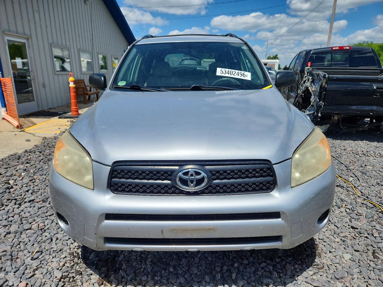 Toyota RAV4 Base