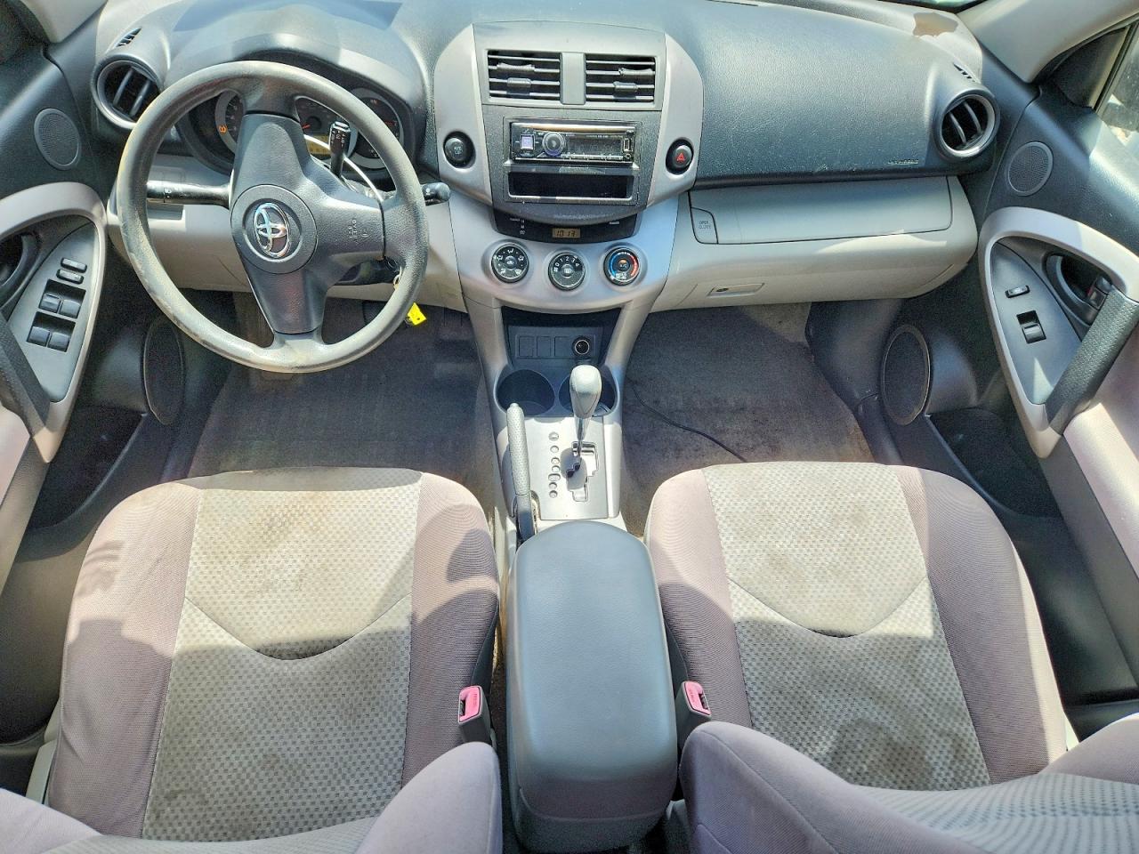 Toyota RAV4 Base