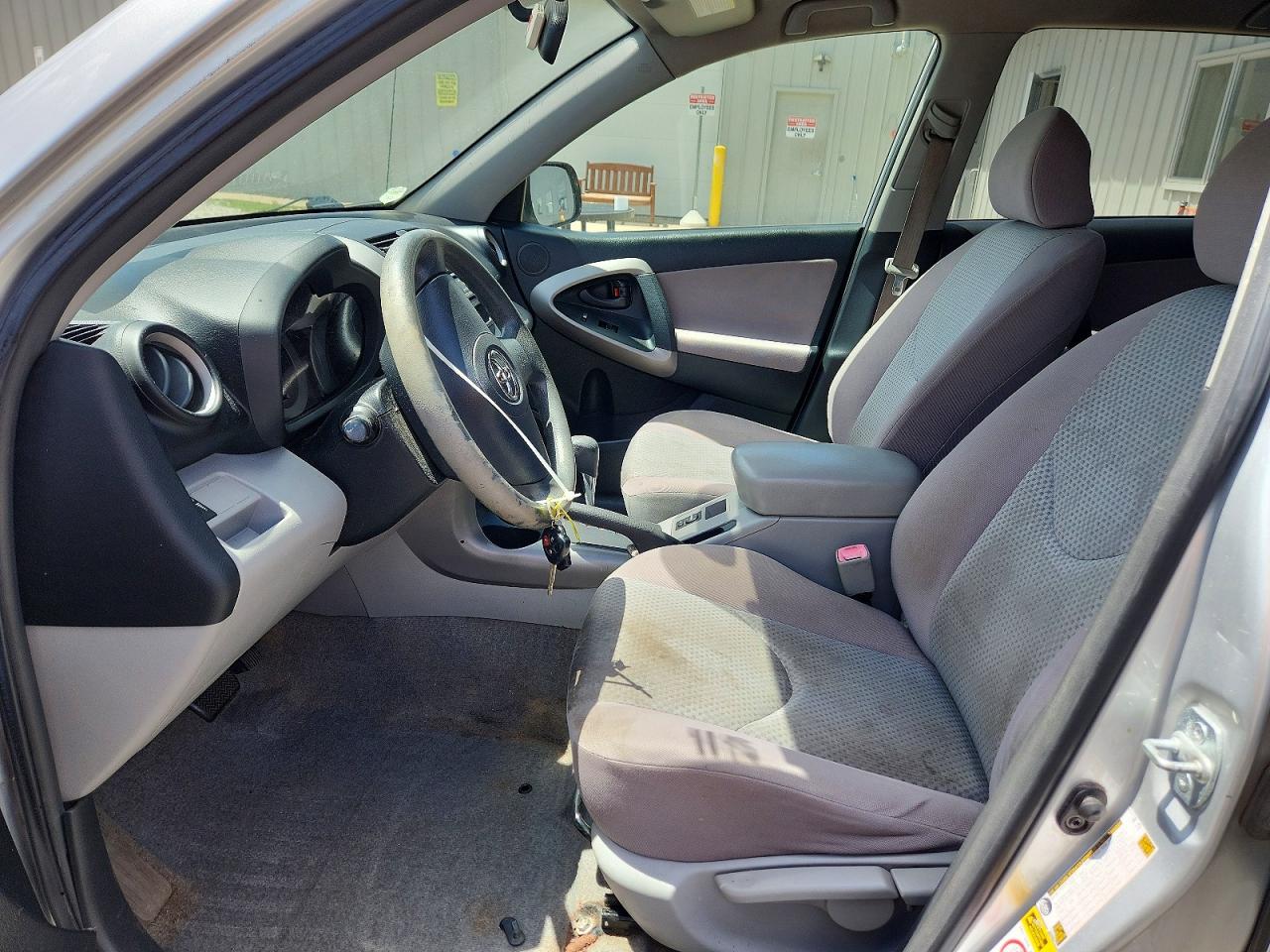 Toyota RAV4 Base